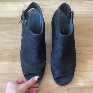 Paul green heels